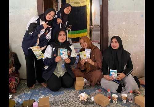 Mahasiswa KKN Undip Berikan Penyuluhan Ikan Segar dan Tinggi Protein di Desa Pajomblangan Pekalongan