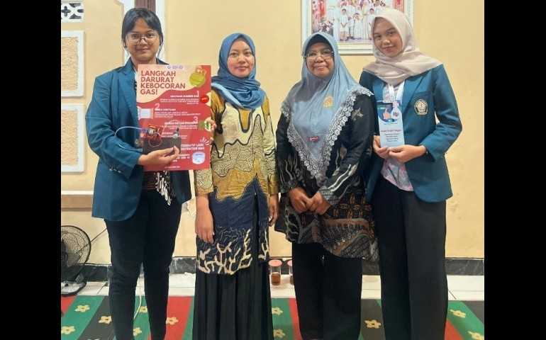 Racun Pinjol Ilegal di Masyarakat! Mahasiswa KKN Undip Lakukan Edukasi  Bahaya Pinjol Melalui Solusi Syariah  di Desa Sidomulyo Magelang