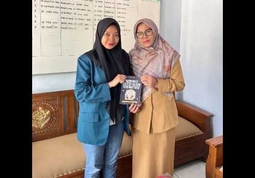 Lebih Rapi dan Efisien, Mahasiswa KKN Undip Optimalisasi Perpustakaan di SD Geneng 2 Magelang dengan Stock Opname dan Shelving