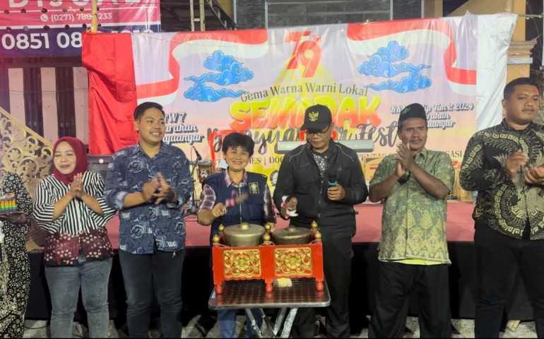 Mahasiswa KKN Undip Bersama Warga RW 7 Banyuanyar Sukses Gelar SEMARAK Banyuanyar Bazzar Festival