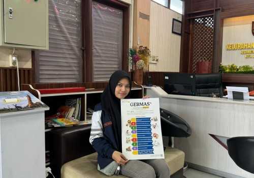 Mahasiswa KKN Undip di Desa Banyuanyar Surakarta Susun E-Book GERMAS untuk Tingkatkan Kesadaran Hidup Sehat