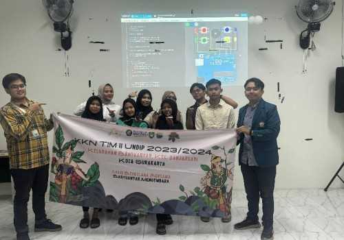 Mahasiswa KKN Undip Gelar Program Kreativitas dan Inovasi Remaja dengan Media Arduino di Forum Anak Banyuanyar Surakarta