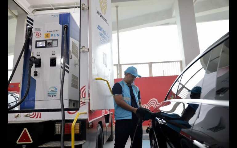 Selama Gelaran HUT RI di IKN, 18 SPKLU PLN Layani 340 Transaksi Pengisian Mobil Listrik