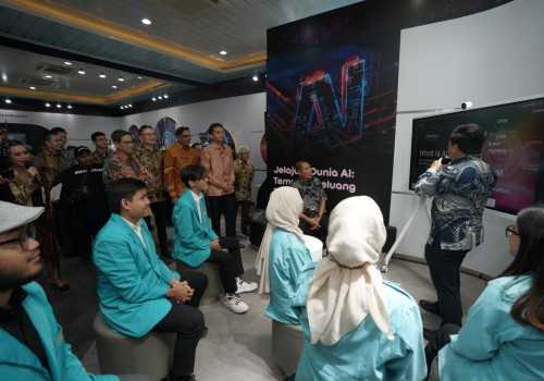 Resmikan AI Experience Center Pertama di Indonesia, Indosat Ooredoo Hutchison Dorong Pertumbuhan Teknologi Nasional