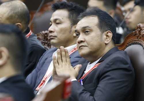 BREAKING NEWS! MK Luncurkan Keputusan Kontroversial tentang Partai dan Pilkada