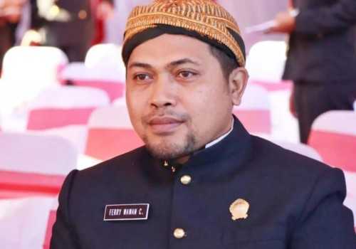 Wakil Ketua DPRD Jateng Ferry Wawan Cahyono Dorong Anak Muda Jangan Malu dengan Kebudayaan Jawa