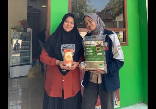 Tingkatkan Brand Awareness Konsumen, Mahasiswa KKN Undip Buat Desain Kemasan Bedasarkan Psikologi Warna untuk Produk UMKM di Bumdes di Wonorejo Sragen