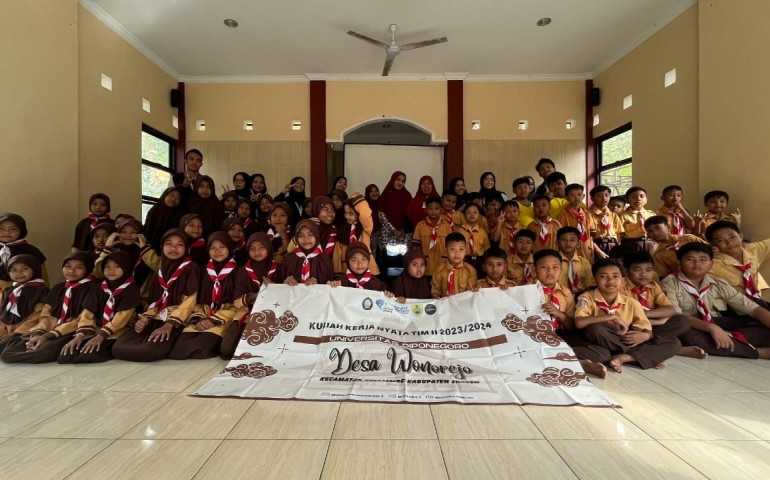 Mahasiswa KKN Undip Gelar Edukasi Peningkatan Kesadaran Sejarah dan Nasionalisme di SDN Wonorejo 2 Sragen