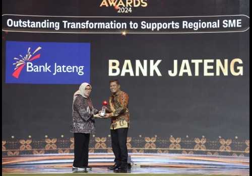 Bank Jateng Borong Dua Penghargaan Bergengsi CNN Indonesia Awards, Bukti Konsistensi Dukunh UMKM dan CSR