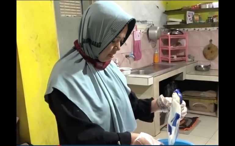 Kisah Buruh Pabrik Banting Setir, Feni Murdiyanti Sukses Jalankan Usaha Piza Rumahan