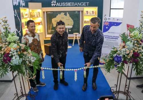 Memperkuat Diplomasi, UNDIP dan Australia Perkenalkan Aussie Banget Corner