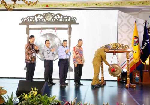 Bank Jateng Bersama Pemkab Temanggung Luncurkan KKPD QRIS