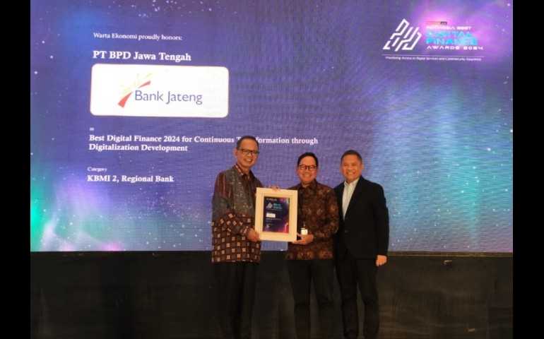 Bank Jateng Raih Penghargaan dalam Ajang Indonesia Best Digital Finance Award 2024