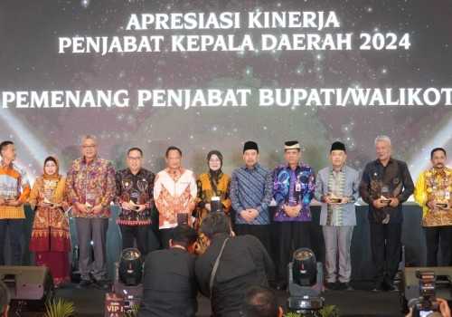 Pj Bupati Jepara Edy Supriyanta Raih Penghargaan Apresiasi Kinerja Penjabat Kepala Daerah 2024