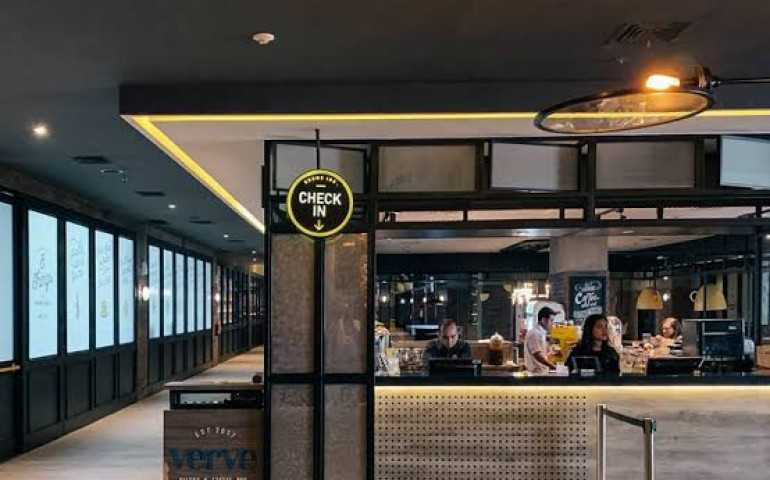 Room Inc Semarang, Berikan Live Akustik Bagi Penikmat Musik