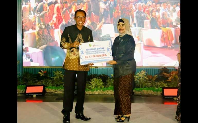 Bank Jateng Salurkan CSR Untuk Atasi Stunting Dan Kemiskinan di Banjarnegara