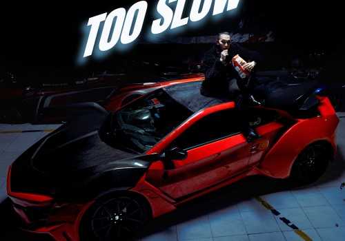 Bennett A.K. Kembali dengan Single "Too Slow," Mengkritisi Pengejaran Kepopuleran di Era Modern