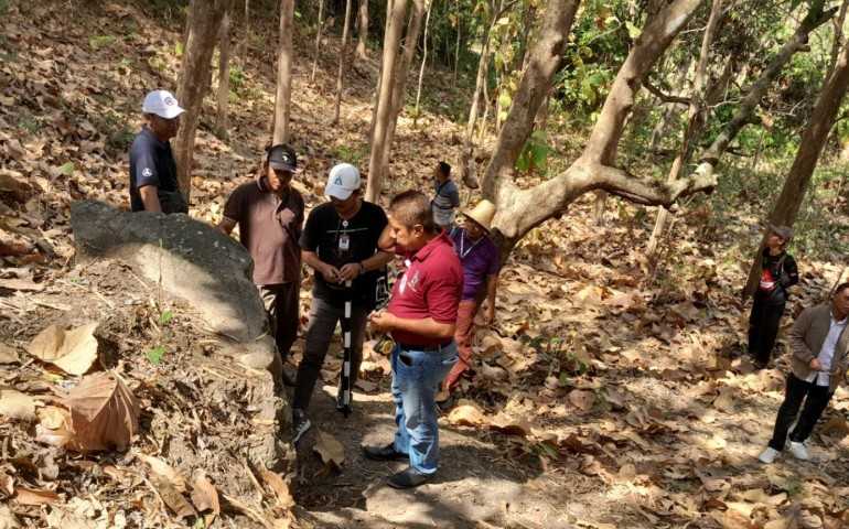Balai Pelestari Kebudayaan Wilayah X Jawa Tengah Tinjau Penemuan Dua Batu Prasasti Kuno di Rembang
