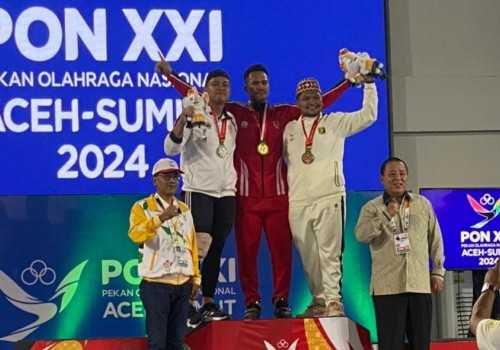 Angkat Besi Jateng Sumbang Perak PON XXI Aceh Sumut 2024