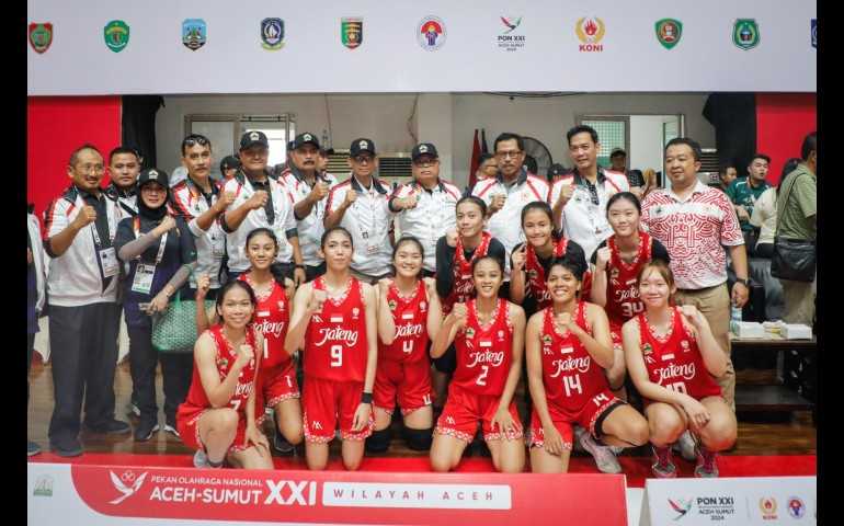 Pj Gubernur Jateng, Nana Sudjana Berikan Dukungan Langsung kepada Atlet di PON XXI Aceh-Sumut 2024