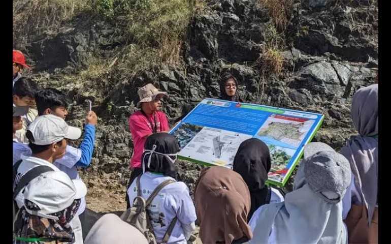 Geopark Kebumen Resmi Diakui Sebagai UNESCO Global Geopark