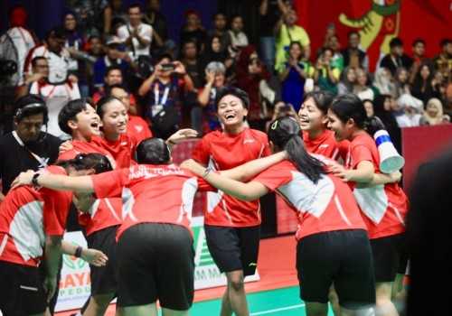 PON XXI, Bulutangkis Beregu Putri Jateng Sumbang Medali Emas