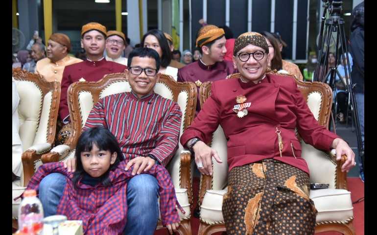 Pagelaran Wayang Kulit Semarakkan HUT Kejaksaan RI ke-79 di Kejati Jateng