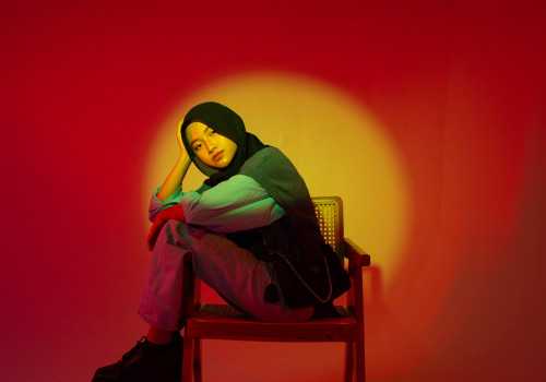 Nadine Fatiana Hadirkan Sendu di  Lagu “If Tomorrow We Have to Fall Apart”