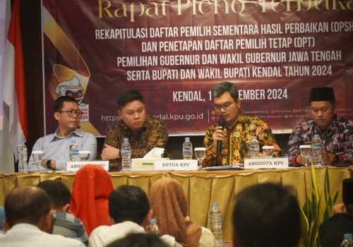 KPU Kendal Gelar Pleno Terbuka, Finalisasi DPT untuk Pemilihan Gubernur dan Bupati