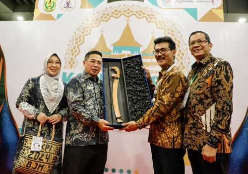Keren, Konsisten Rawat Kota Pusaka, Kota Semarang Raih JKPI Award