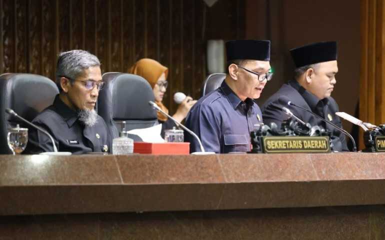 Rapat Paripurna DPRD Jateng Sahkan Lima Pimpinan Baru, Siap Ajukan ke Mendagri