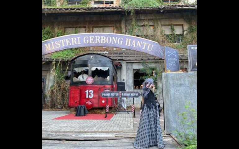 Kunjungi ! Wisata Baru Misteri Gerbong Hantu di Semarang, Punya Jalur Terpanjang dan Paling Seram