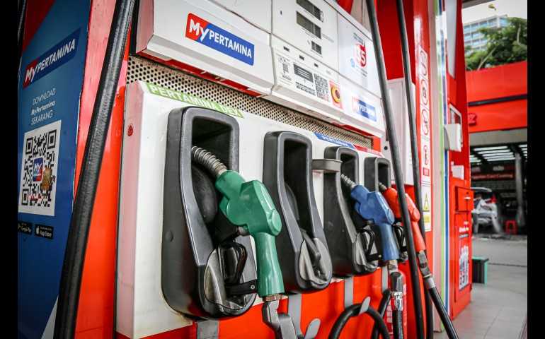 Harga BBM Turun! Pertamina Patra Niaga Resmi Pangkas Harga Pertamax dan Dex Series Mulai Oktober 2024