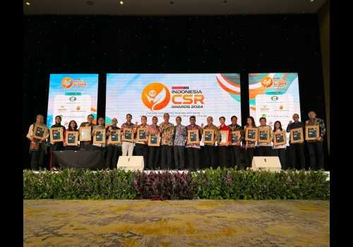 Dikenal sebagai Pelopor Tanggung Jawab Sosial, JNE Sukses Raih Penghargaan di Indonesia CSR Awards 2024