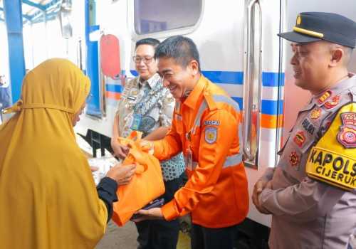 KAI Daop 1 Jakarta Kembali Hadirkan Layanan Kesehatan Gratis Rail Clinic untuk Masyarakat Sekitar Stasiun Maseng