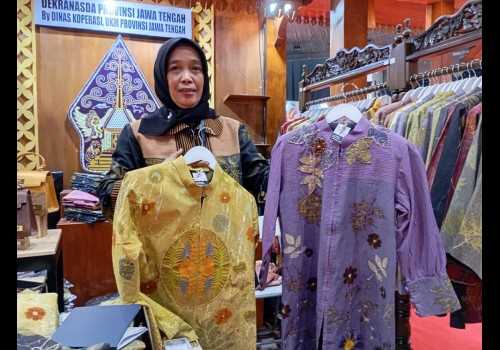 Inacraft 2024, Batik Ecoprint dari Hanania Craft Tampil Menawan di Paviliun Jateng
