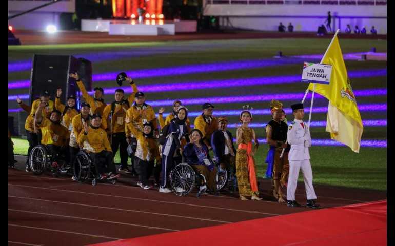 Jokowi Resmi Membuka Peparnas XVII 2024 di Surakarta, Panggung Kesetaraan untuk Atlet Difabel