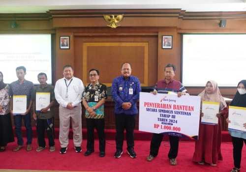 200 Keluarga Prasejahtera di Pati Terima Santunan Kematian Tahap III