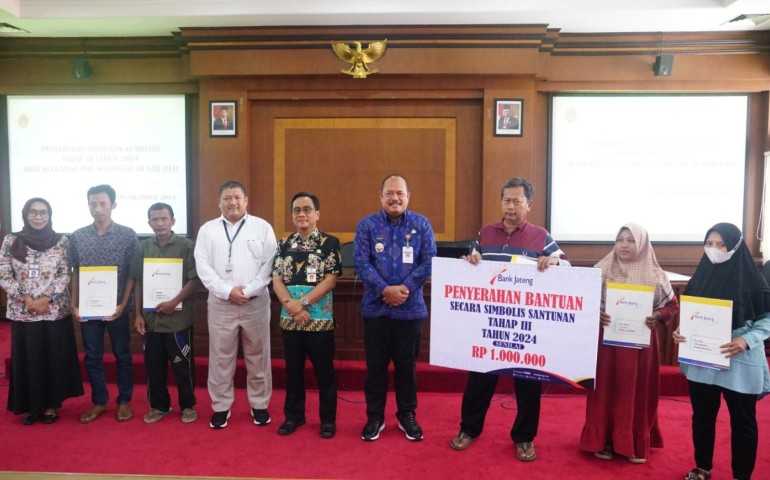 200 Keluarga Prasejahtera di Pati Terima Santunan Kematian Tahap III