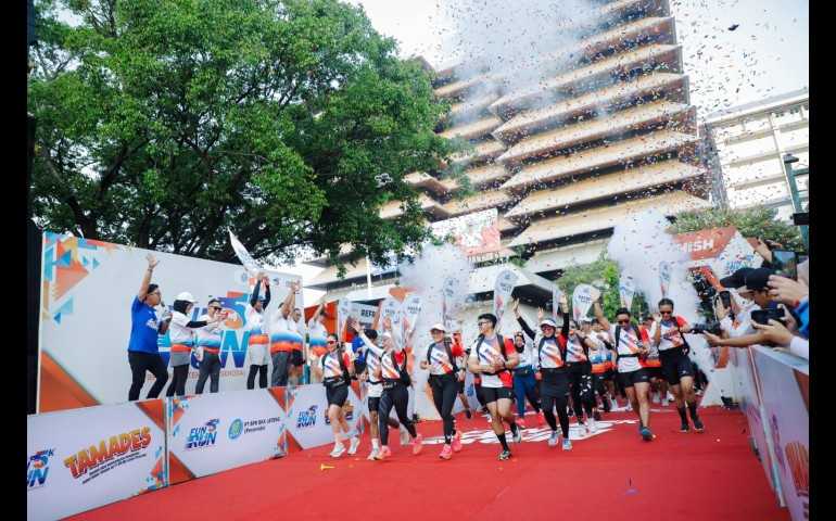 1.300 Peserta Meriahkan Fun Run 5K Pesona BPR BKK Jateng di Halaman Kantor Gubernur