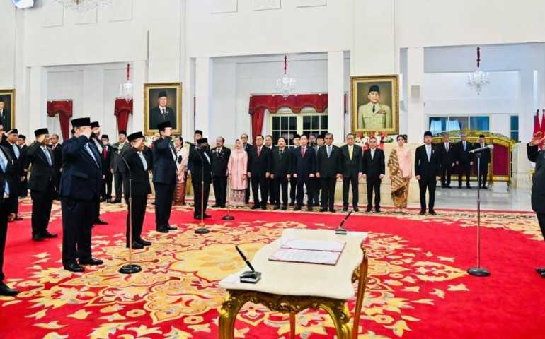 Prabowo Resmi Lantik 48 Menteri Kabinet Merah Putih