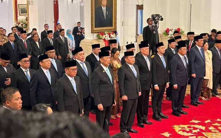 Presiden Prabowo Resmi Melantik 5 Kepala Badan Khusus beserta Wakil Kabinet Merah Putih