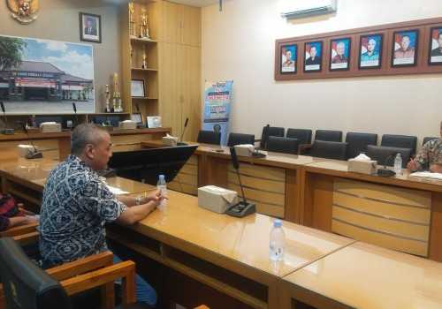 Warga Permata Puri Semarang Desak Tindakan Tegas BBWS Pemali Juana terkait Jalan Ambles 12 Meter