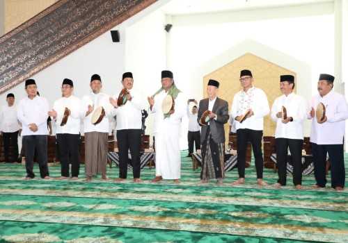 Masjid Agung Jawa Tengah An-Nuur Resmi Dibuka untuk Melayani Umat, Jadi Pusat Ibadah dan Ekonomi Syariah di Magelang