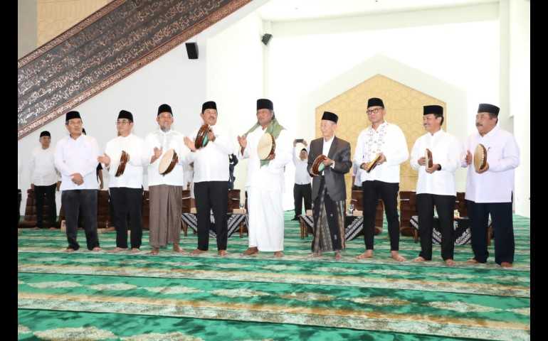Masjid Agung Jawa Tengah An-Nuur Resmi Dibuka untuk Melayani Umat, Jadi Pusat Ibadah dan Ekonomi Syariah di Magelang