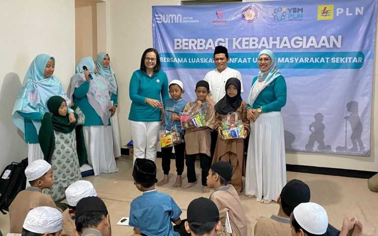 Kolaborasi Srikandi PLN, PIKK, dan YBM PLN Ajak Anak-anak Panti Asuhan Baitul Arief Meraih Mimpi