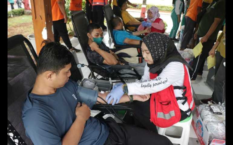 Rayakan HUT ke-53, Korpri dan Dharma Wanita Jepara Gelar Aksi Donor Darah