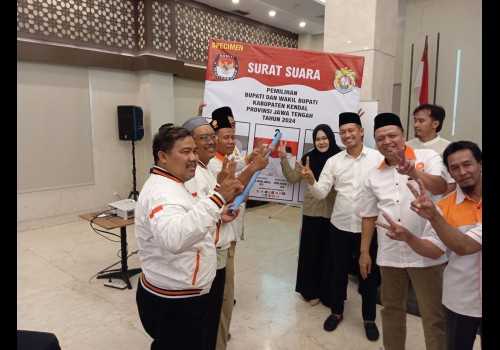 PKS Kendal Kuatkan Mesin Politik Jelang Pilkada, Dukung Pasangan Calon Bupati dan Wakil Bupati Nomor 2