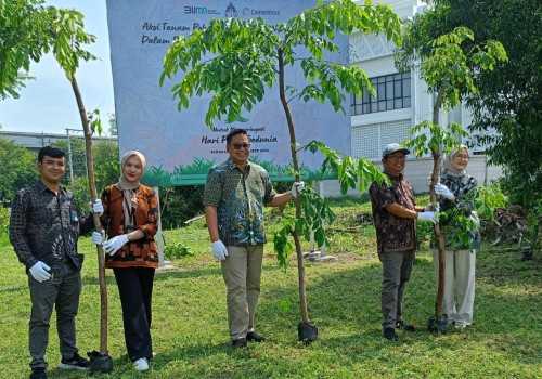 Pohon untuk Generasi Mendatang, Komitmen PT KIW di Hari Pohon Sedunia
