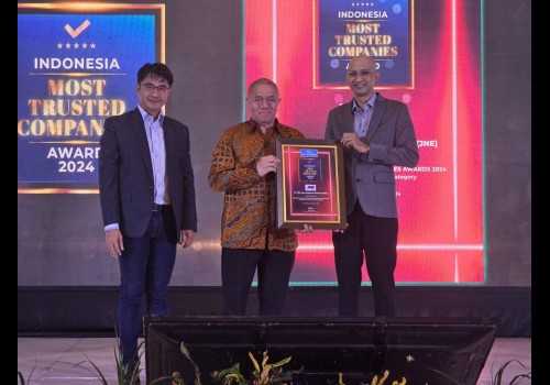 JNE Tegaskan Komitmen Terhadap Layanan Berkualitas dengan Penghargaan Most Trusted Companies Award 2024